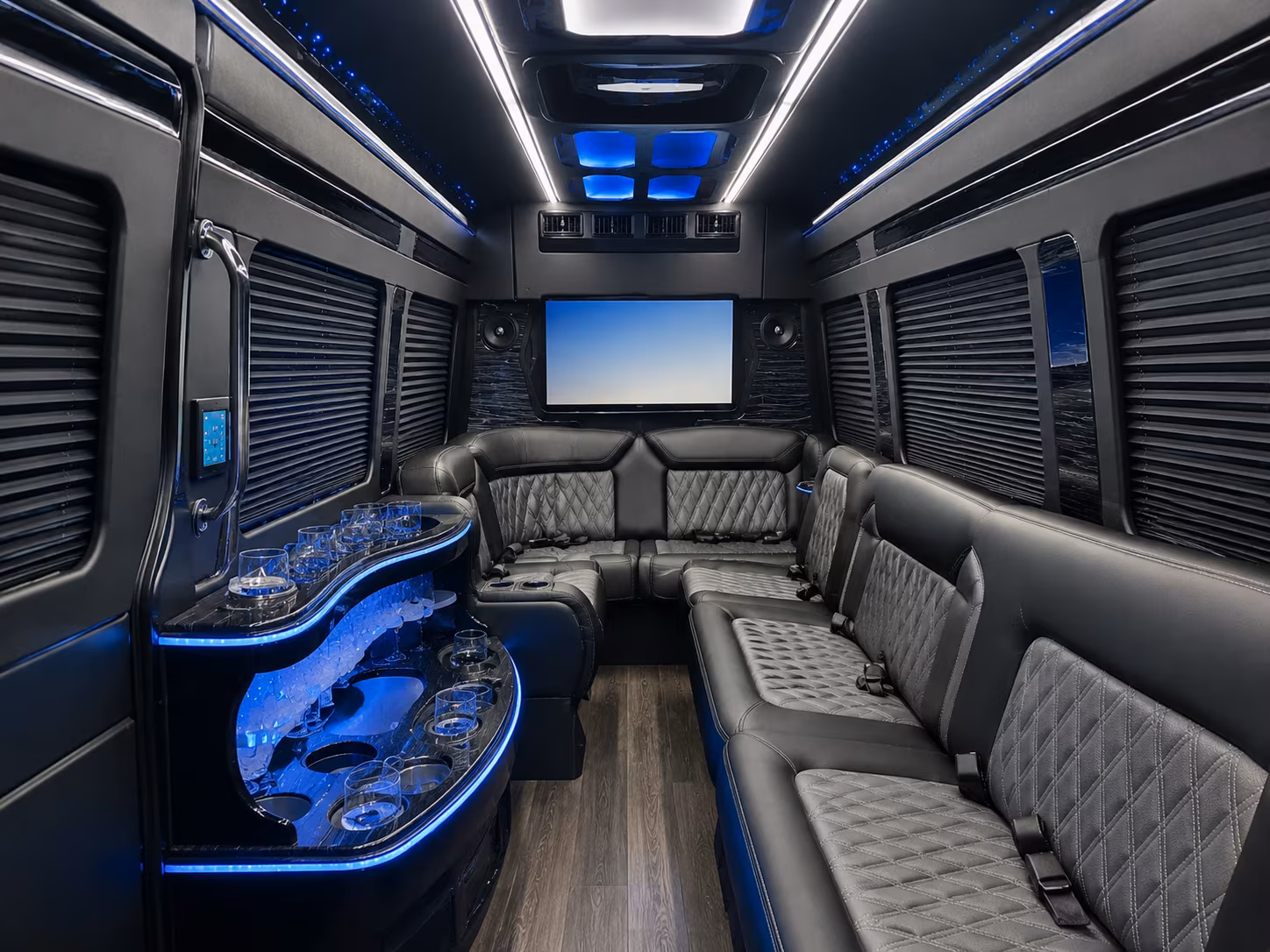 bringing your corporate group to metlife stadium or prudential center