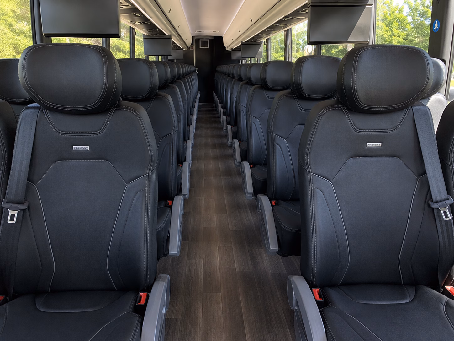 cross the river for a hudson valley wine tour from hoboken