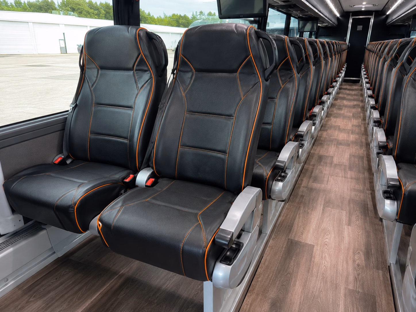 shuttle your guests between manhattan hotels and your hoboken venue