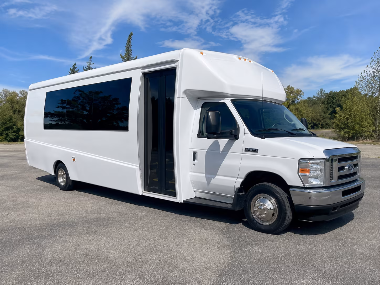 what makes a party bus the perfect call for a hoboken concert night